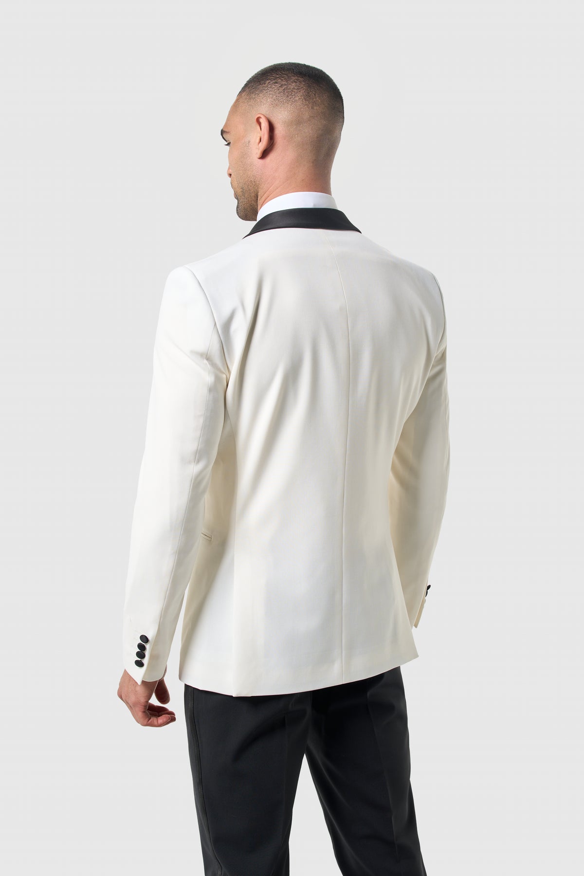 Tuxedo Ivory