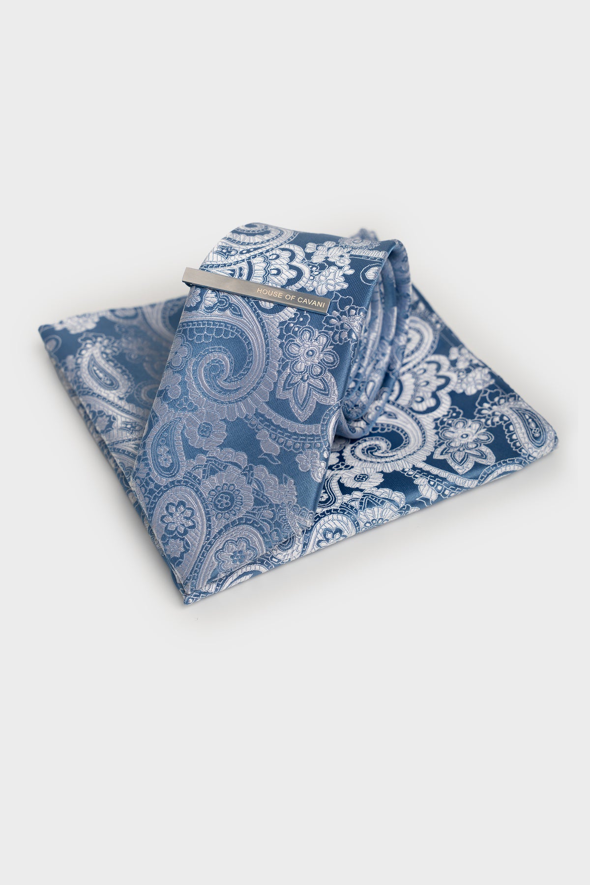 Lichtblauw met Paisley