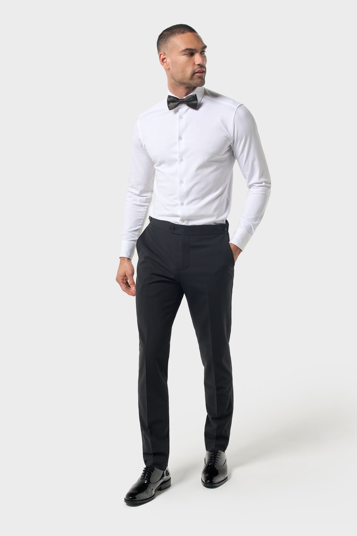 Tuxedo Ivory