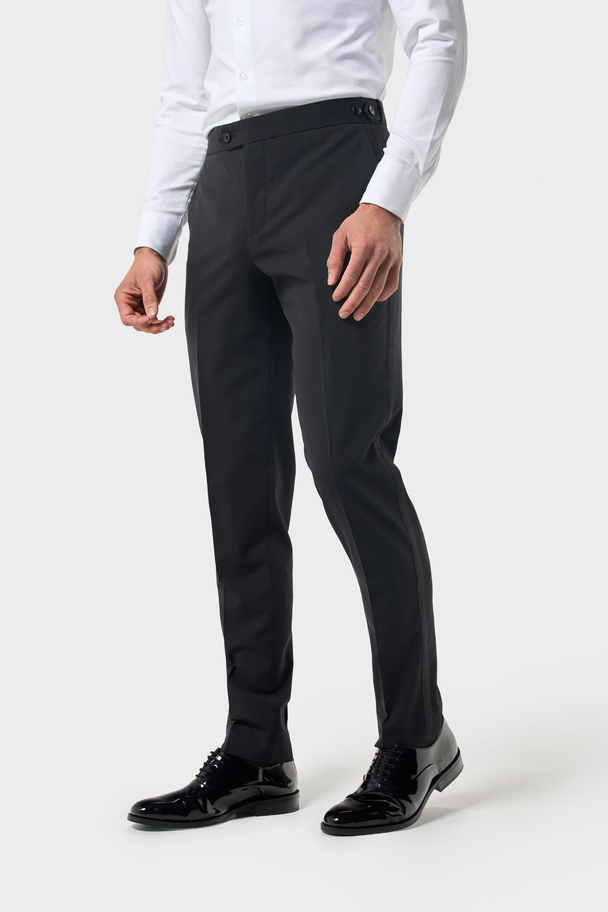 Tuxedo Ivory